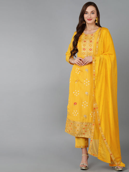 Outfits-Every-Woman-Should-Try-This-Janmashtami