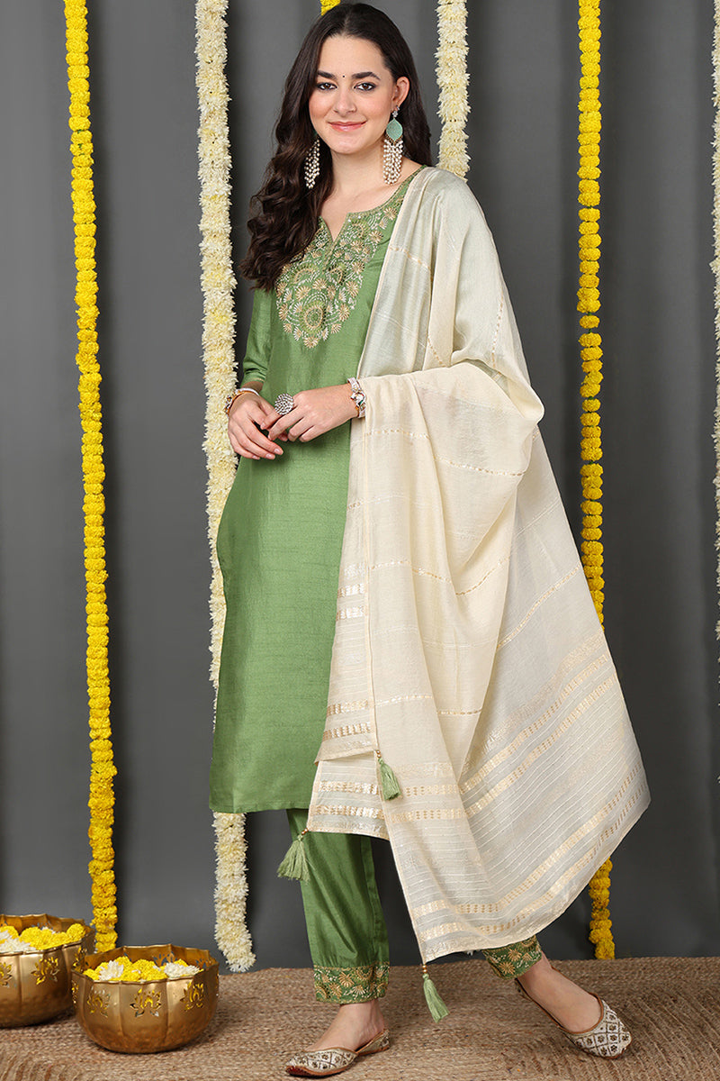 Green Silk Blend Solid Embroidered Straight Suit Set PKSKD2154