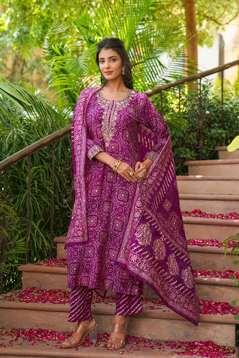 Purple Silk Blend Floral Embroidered Straight Kurta Trousers With Dupatta SKSKD3119