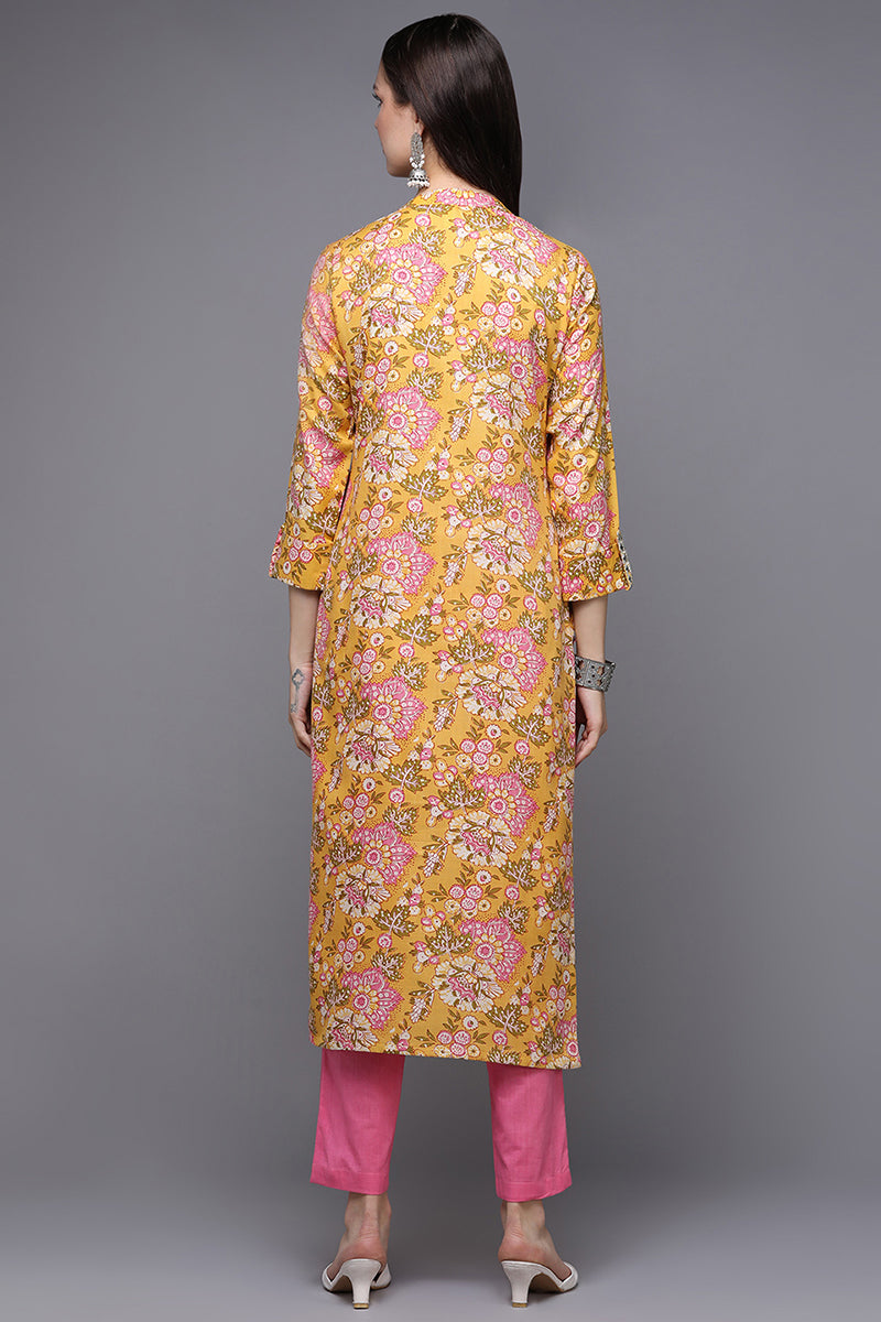 Yellow Cotton Blend Floral Straight Kurta VCK9491