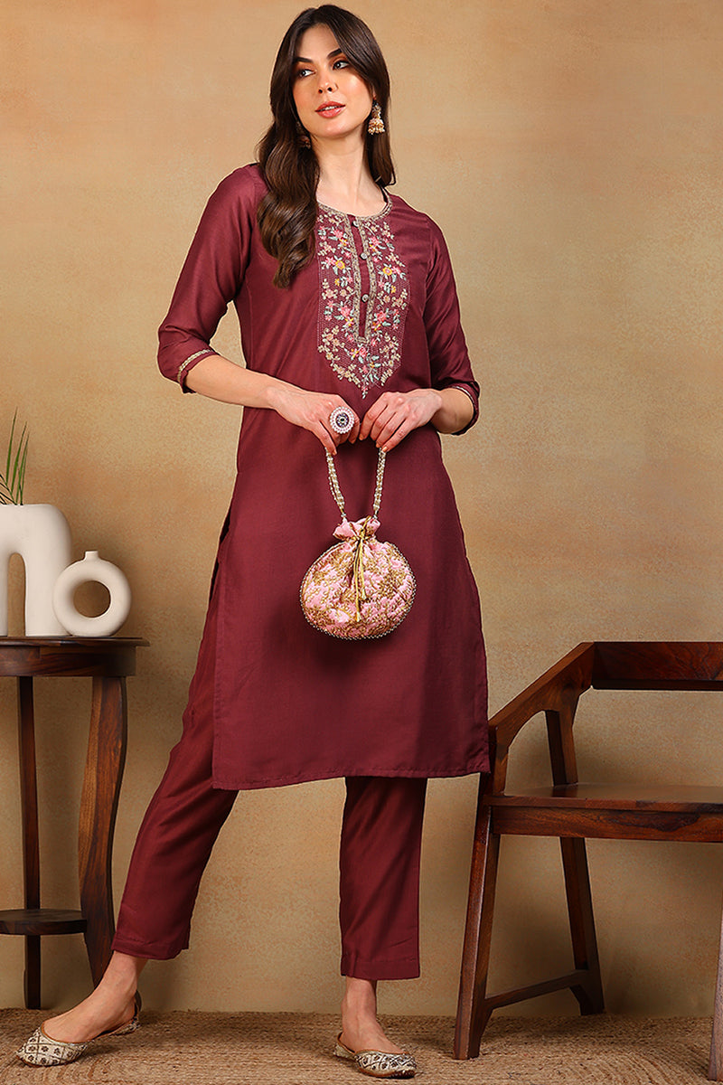 Maroon Silk Blend Solid Embroidered Straight Kurta VCK9580