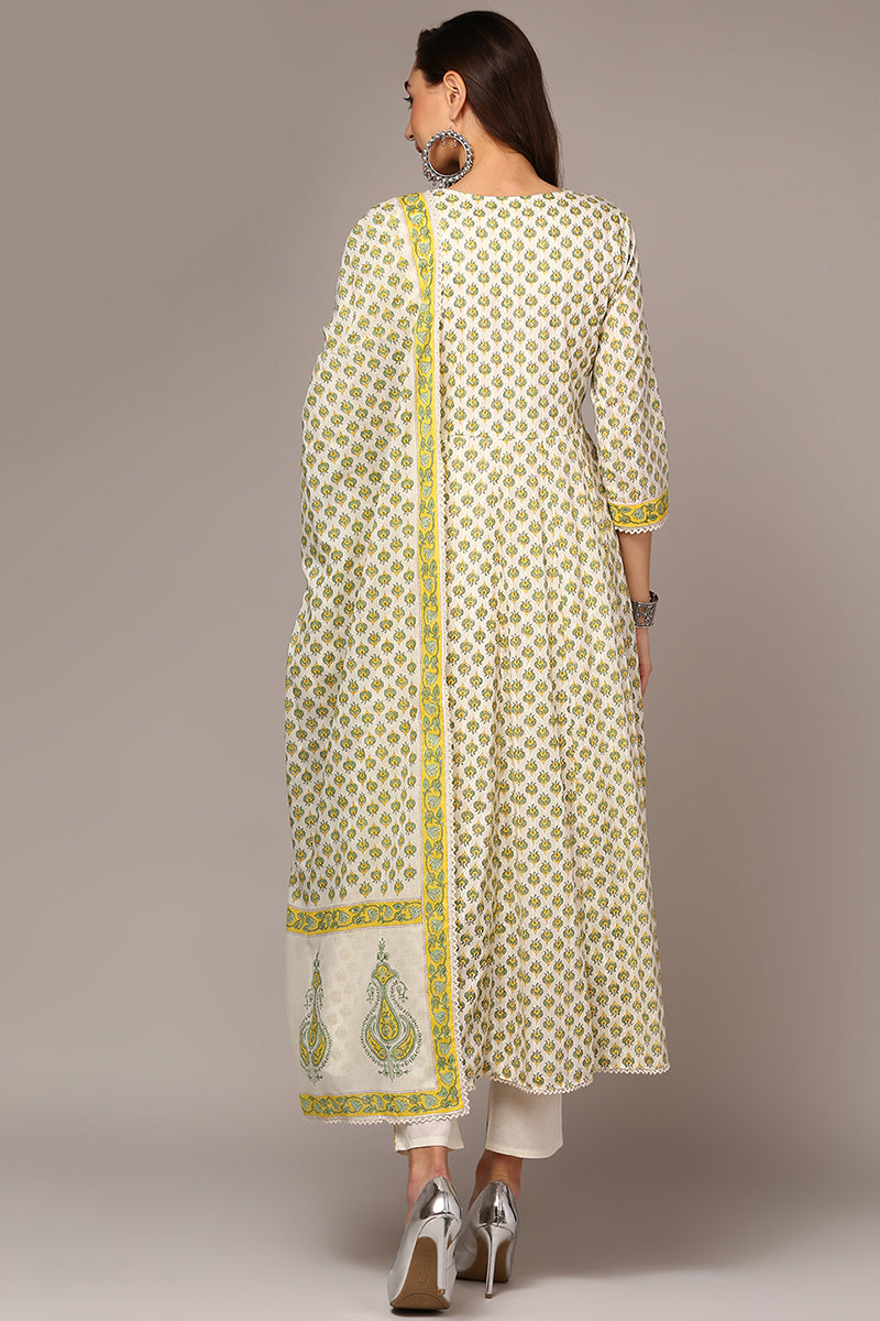 Off White Pure Cotton Ethnic Motif Printed Flared Suit Set VKSKD1957