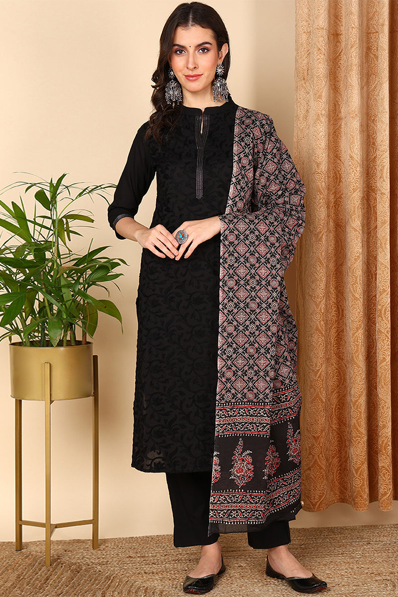Black Pure Cotton Solid Embroidered Straight Suit Set VKSKD2020