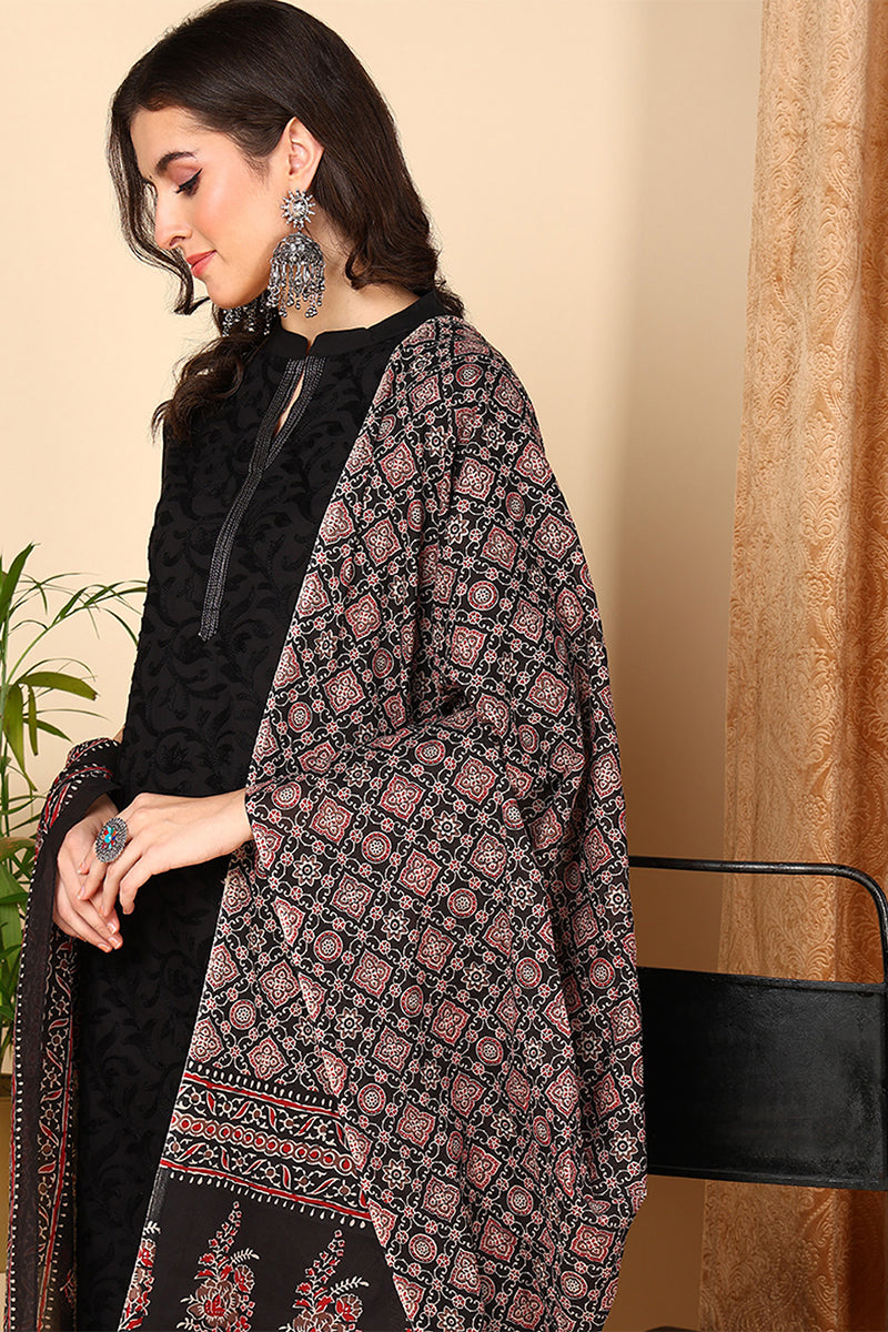 Black Pure Cotton Solid Embroidered Straight Suit Set VKSKD2020