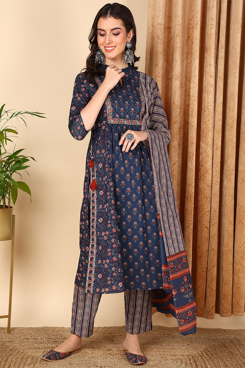 Blue Pure Cotton Floral Printed Yoke Design A-Line Suit Set VKSKD2022