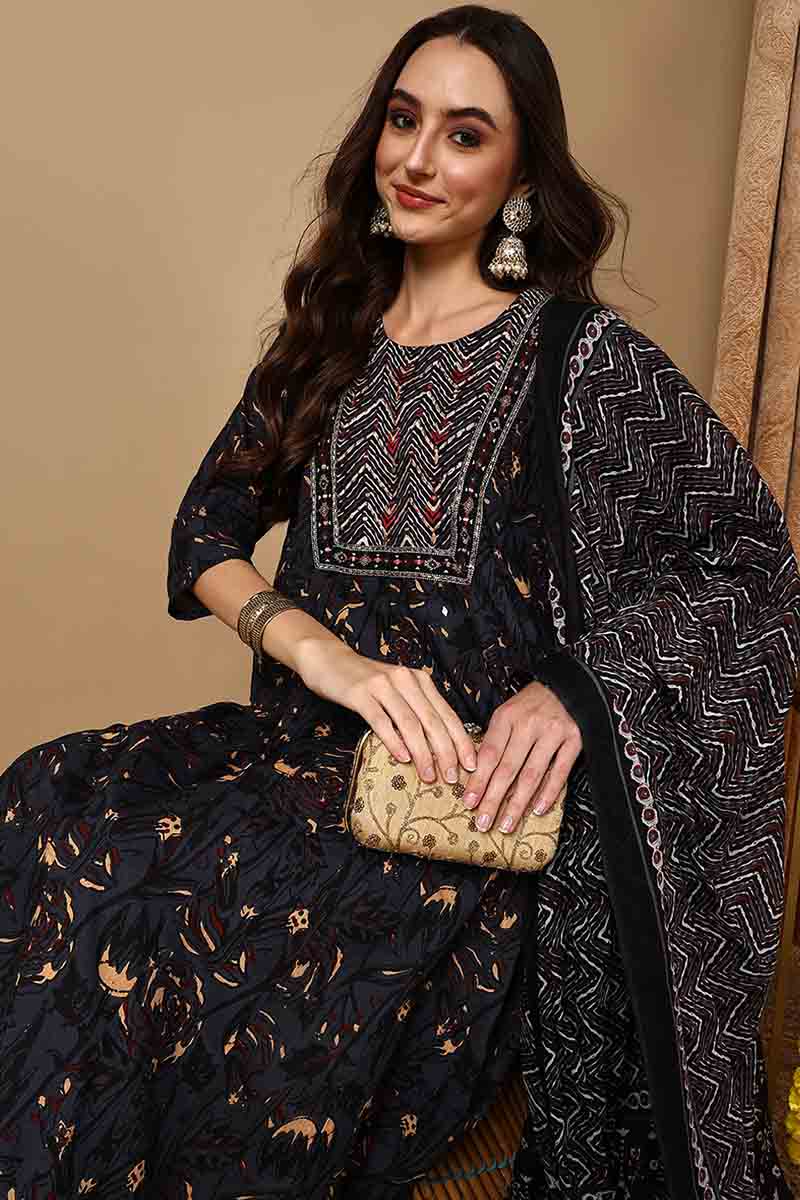 Charcoal Black Pure Cotton Floral Printed Yoke Design Suit Set VKSKD2040