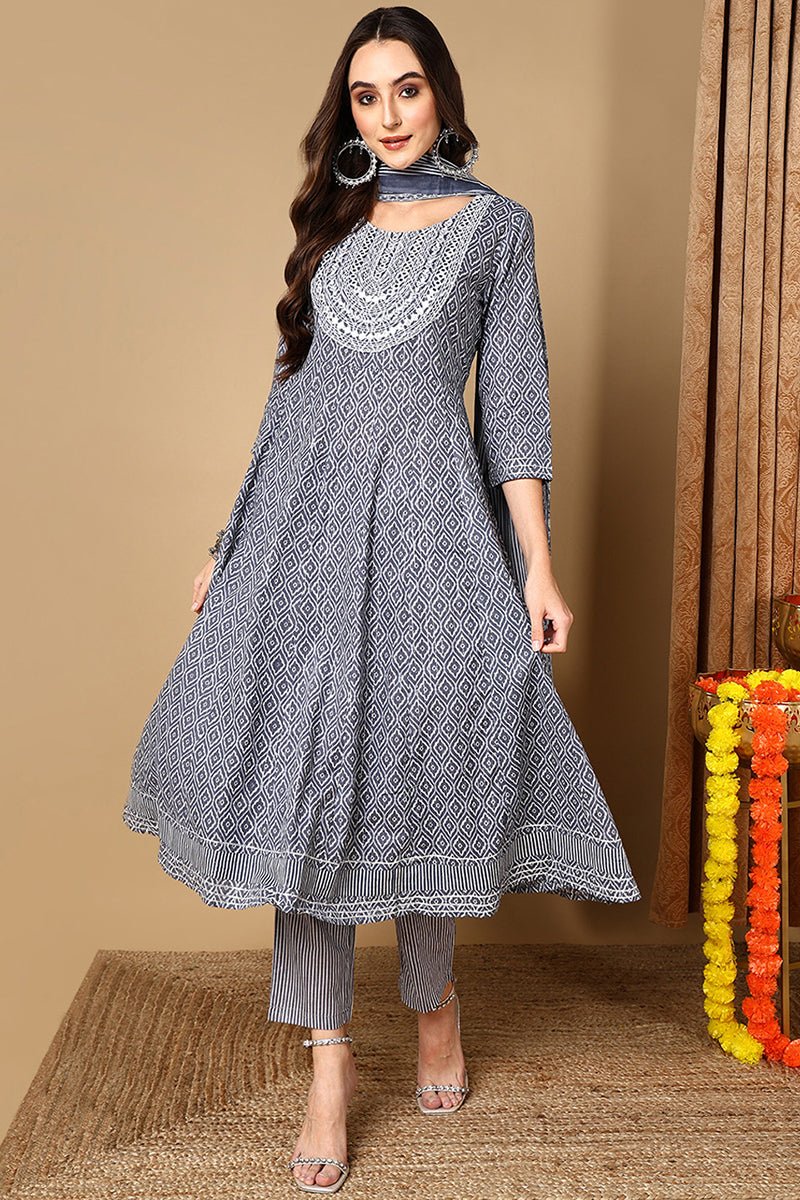 a line suit dress Hobemty Women's A-Line Cocktail Dress 3/4 Sleeve V Neck Elegant Wedding Party Flare Dresses Small Navy Blue at Amazon Women's Clothing store