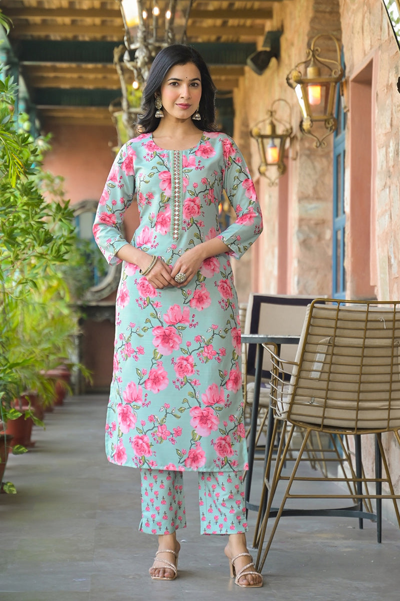 Green Rayon Blend Floral Printed Straight Kurta Trousers With Dupatta VKSKD2323
