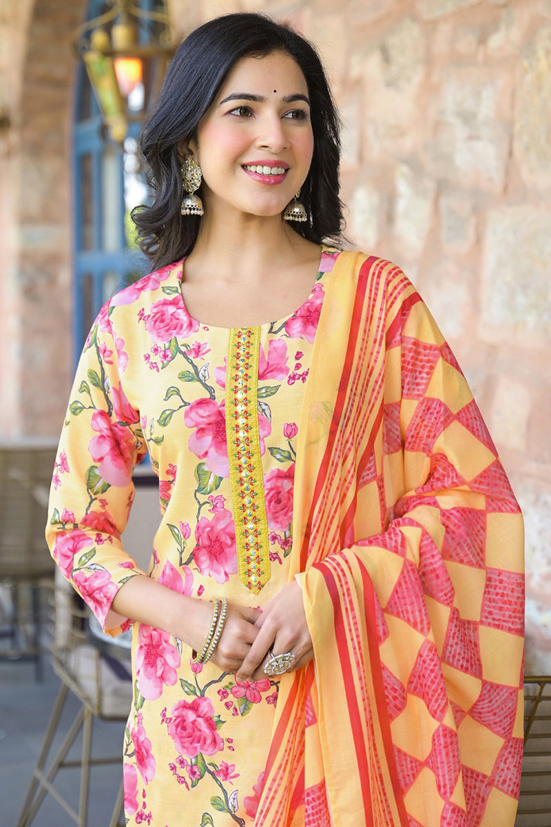 Yellow Rayon Blend Floral Printed Straight Kurta Trousers With Dupatta VKSKD2324