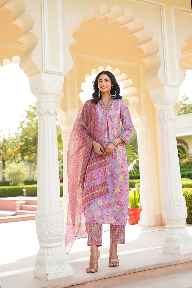 Purple Rayon Blend Floral Printed Straight Kurta Trousers With Dupatta VKSKD2337