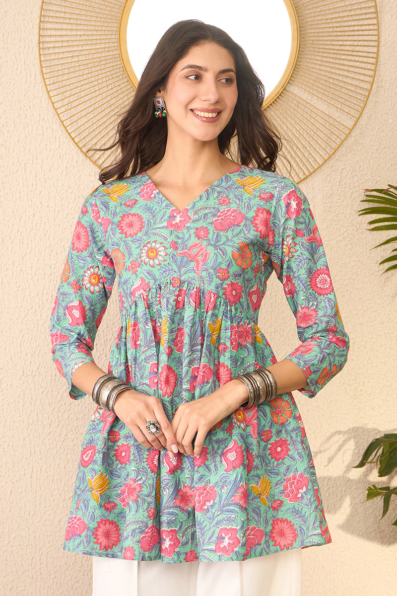 Green Cotton Blend Floral Printed Regular Peplum Top VT1376