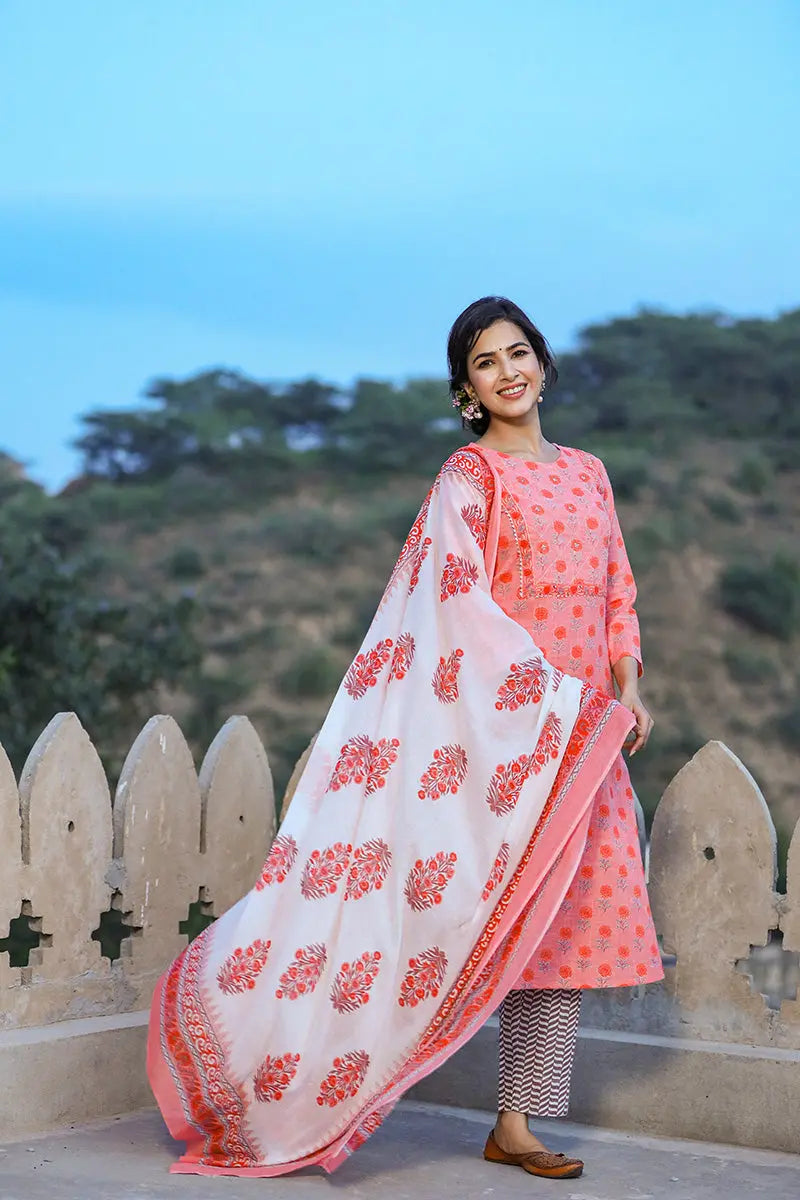 Ahika Women Pink And White Color Cotton Fabric Printed Fancy Kurta