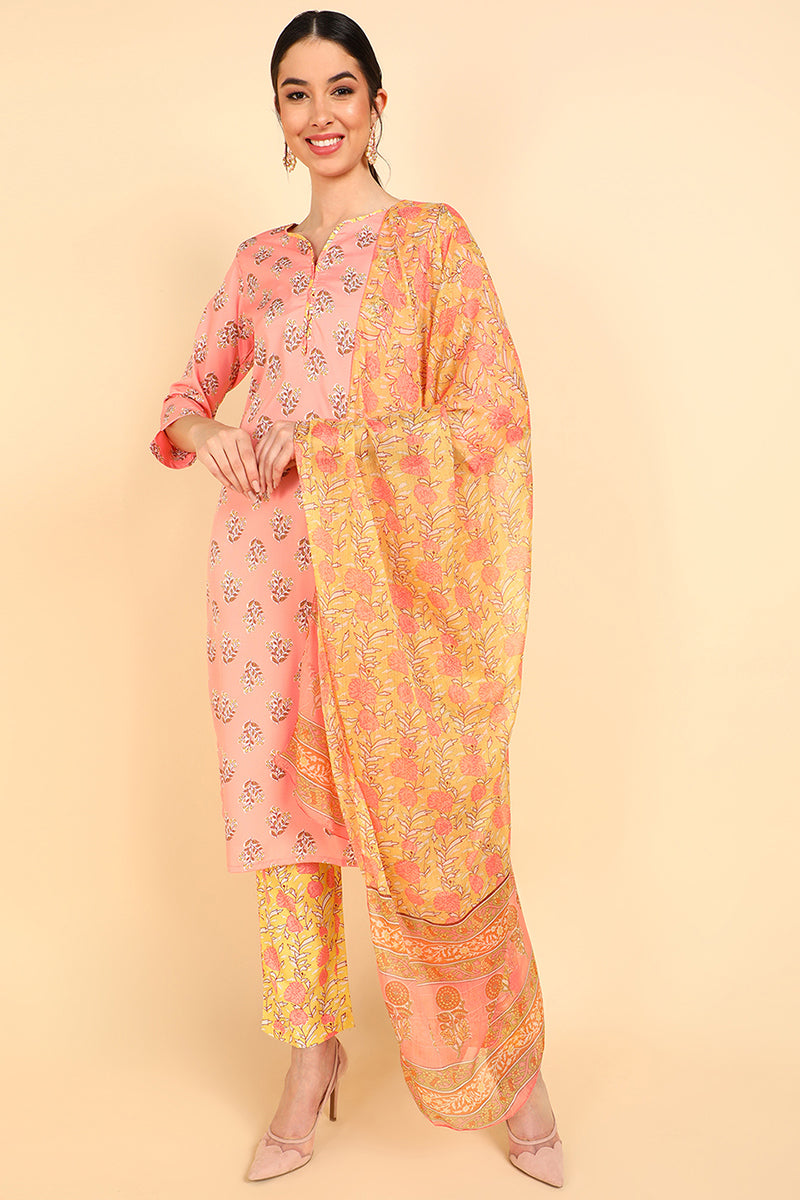 AHIKA Women Peach Printed Kurti Trousers With Dupatta