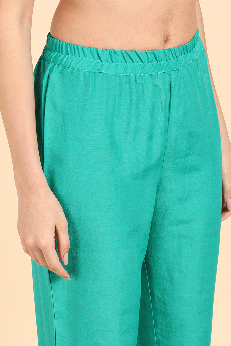 AHIKA Women Sea Green Solid Kurta Trousers With Dupatta