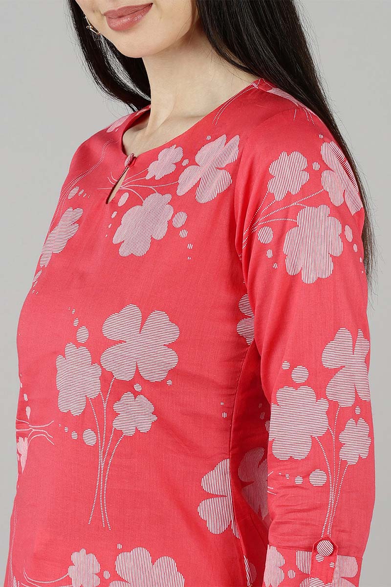 AHIKA Women Pink Floral Kurtas