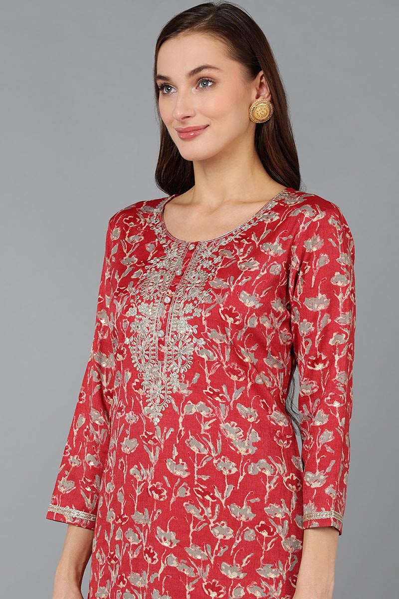 Red Silk Blend Floral Embroidered Straight Kurta