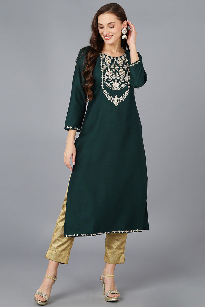 Green Silk Blend Solid Embroidered Straight Kurta