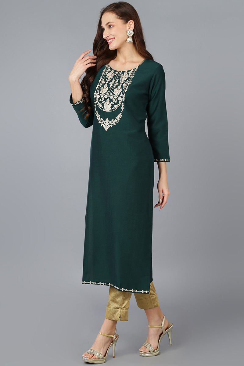 Green Silk Blend Solid Embroidered Straight Kurta