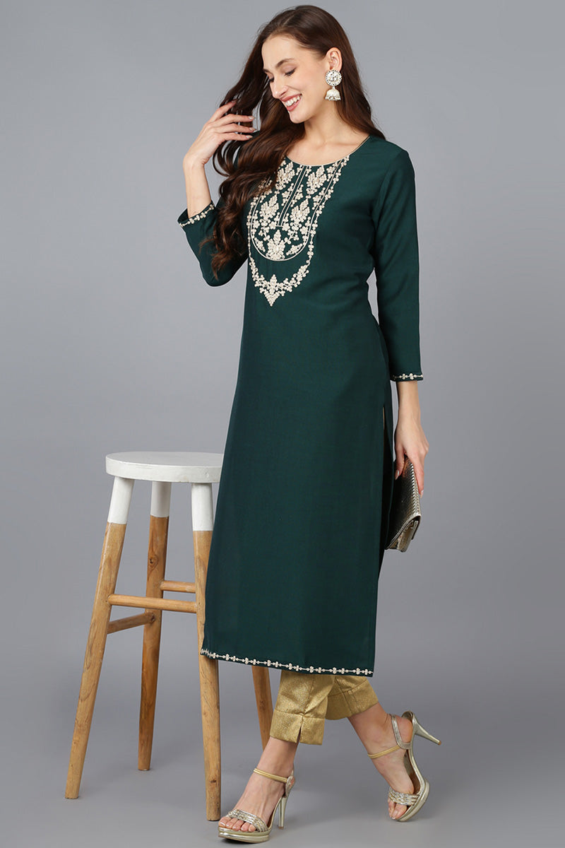 Green Silk Blend Solid Embroidered Straight Kurta