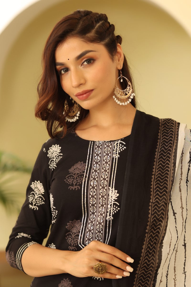 Women Black & White Rayon Blend Printed Kurta with Trousers & Dupatta VKSKD1024