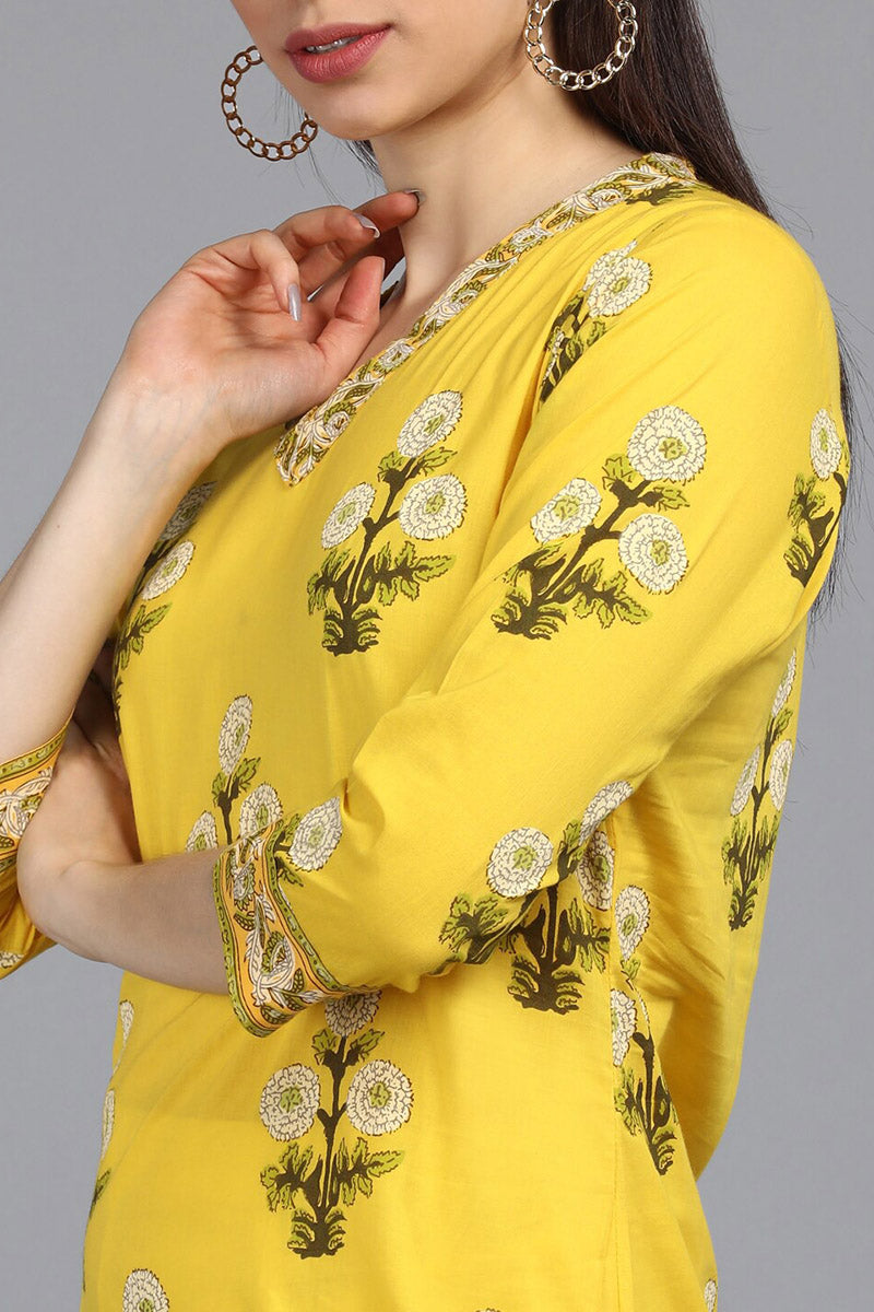 Cotton Yellow Ethnic Motifs Printed Straight Kurta Pant Dupatta Set VKSKD1089