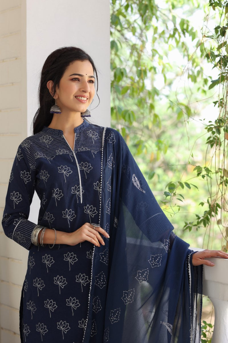 AHIKA Women Navy Blue Floral Printed Regular Pure Cotton Kurta with Palazzos With Dupatta