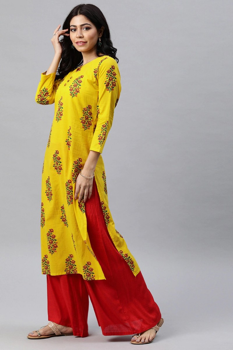 Ahika Women Yellow Floral Printed Straight Kurta