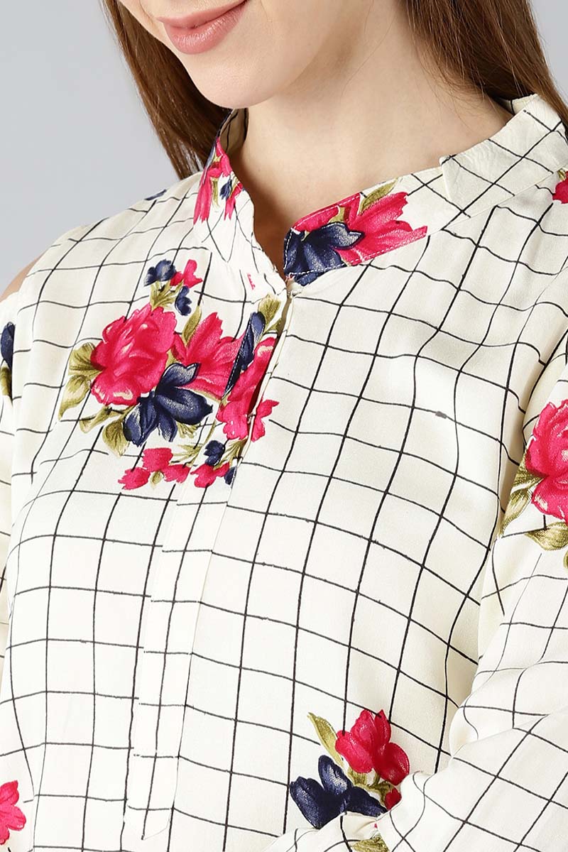 Ahika Women Off White And Black Checked Straight Kurta With Floral Print