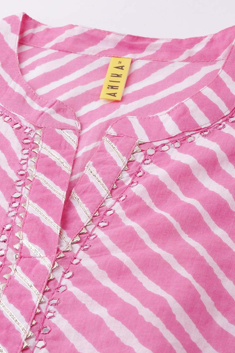 AHIKA Women Pink Leheriya Printed Kurta