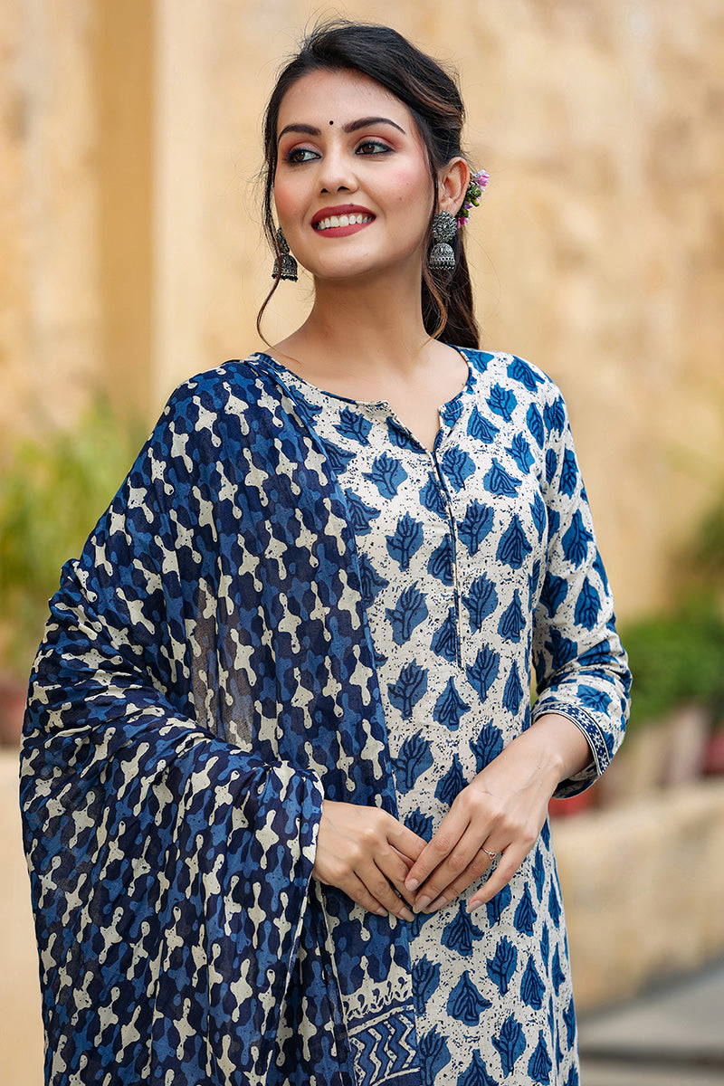 Off White Ethnic Motifs Printed Suit Set VKSKD1099