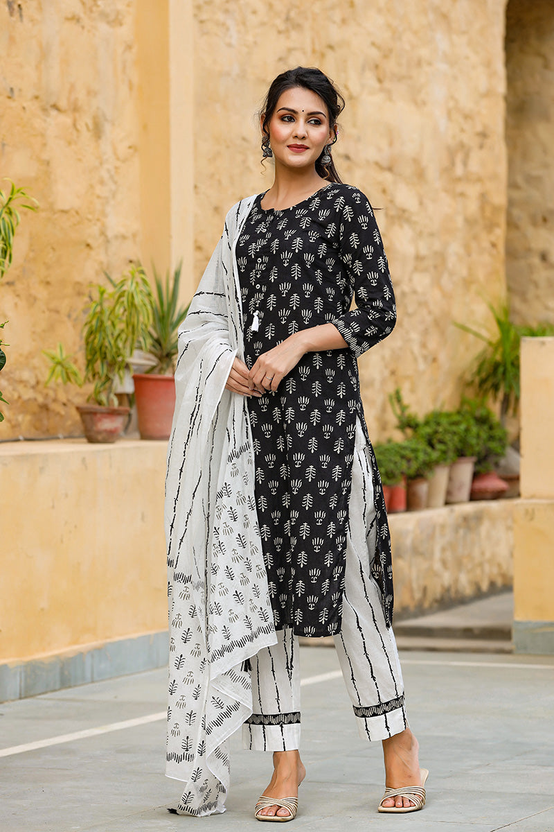Ahika Women Cotton Black Ethnic Motifs Printed Straight Kurta Palazzo Dupatta Set