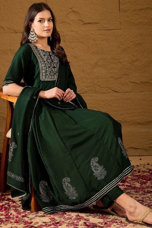 Green Silk Blend Embroidered Anarkali Suit Set VKSKD1218