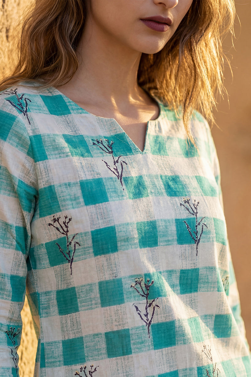 Sea Green Cotton Checkered Printed Night Suit VNWK1048