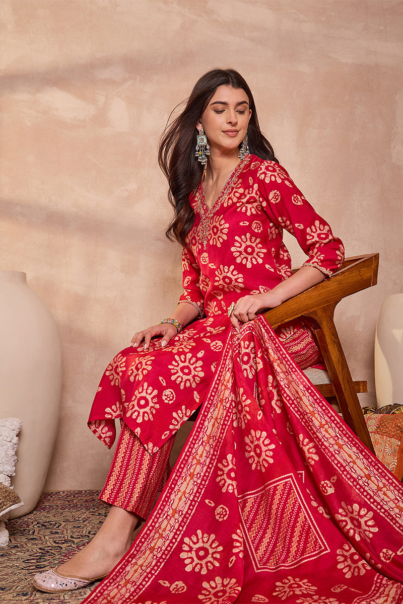 Pink Cotton Blend Abstract Printed Straight Kurta Trouser With Dupatta VKSKD3213