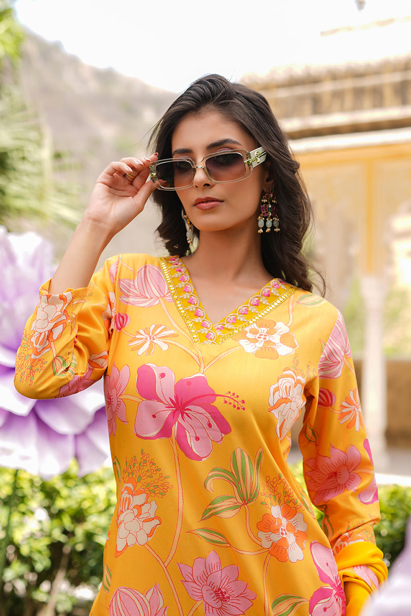 Yellow Silk Blend Floral Printed Straight Kurta Trousers With Dupatta SKSKD3099