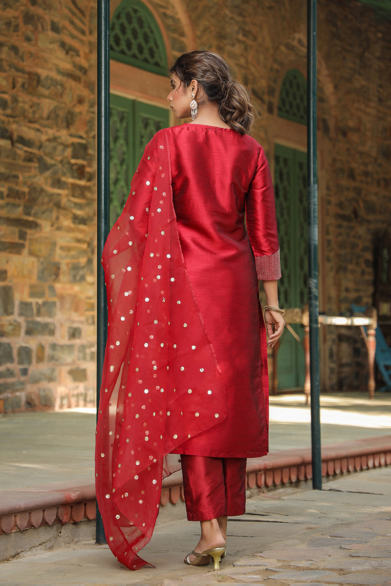 Maroon Poly Silk Solid Yoke Design Kurta Trousers With Dupatta PKSKD1587