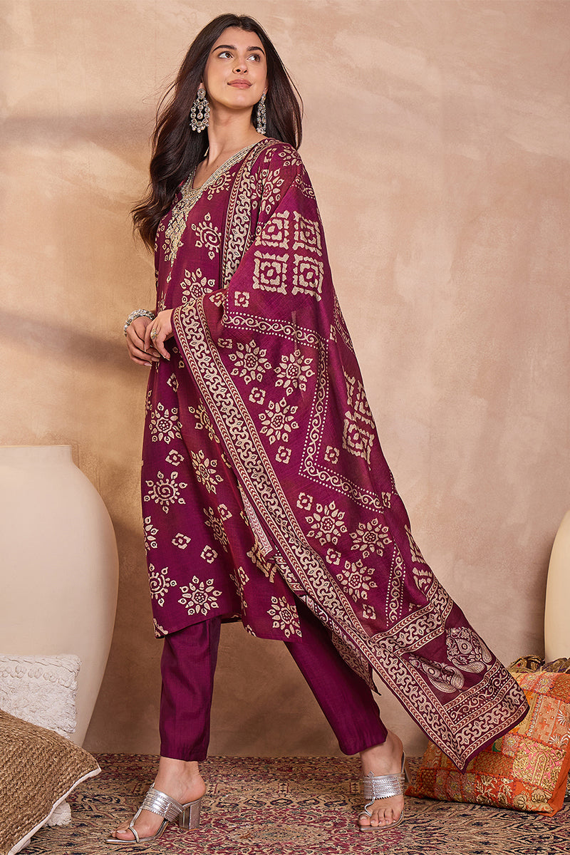 Purple Floral Printed Kurta With Trousers And Dupatta PKSKD3228