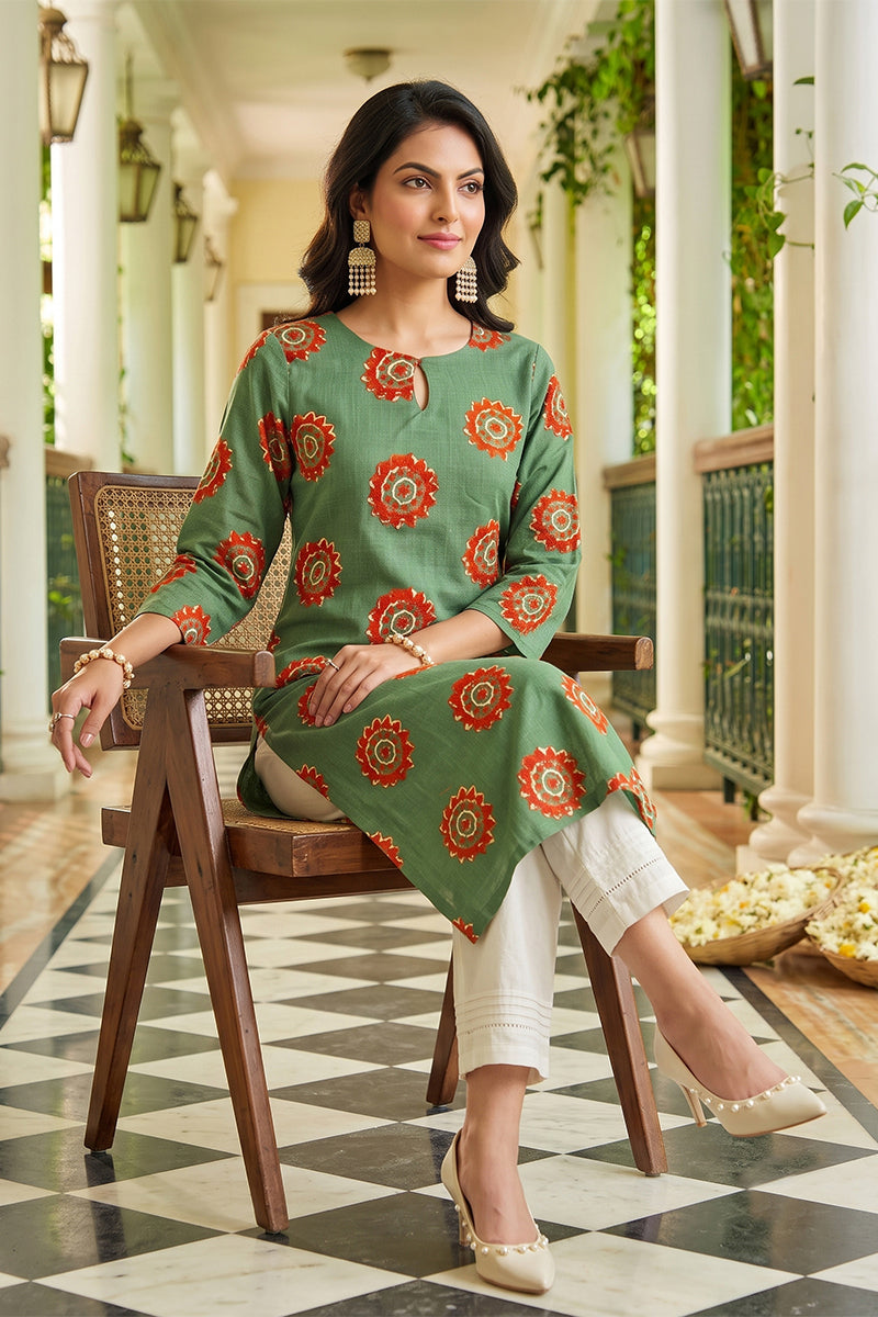 Rama Green Cotton Fabric Color Fancy Daily Wear Kurti VCK1295