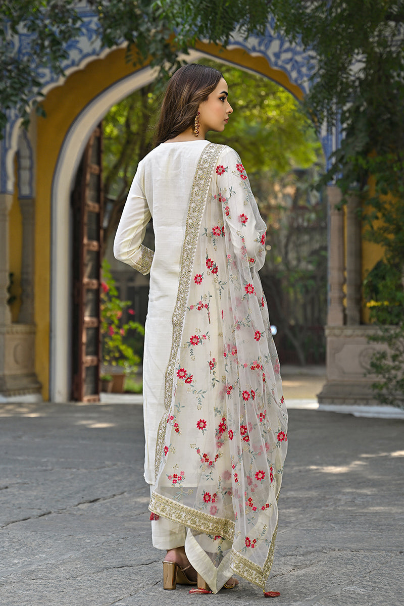 Off White Silk Blend Solid Embroidered Straight Kurta Trousers With Dupatta PKSKD2925