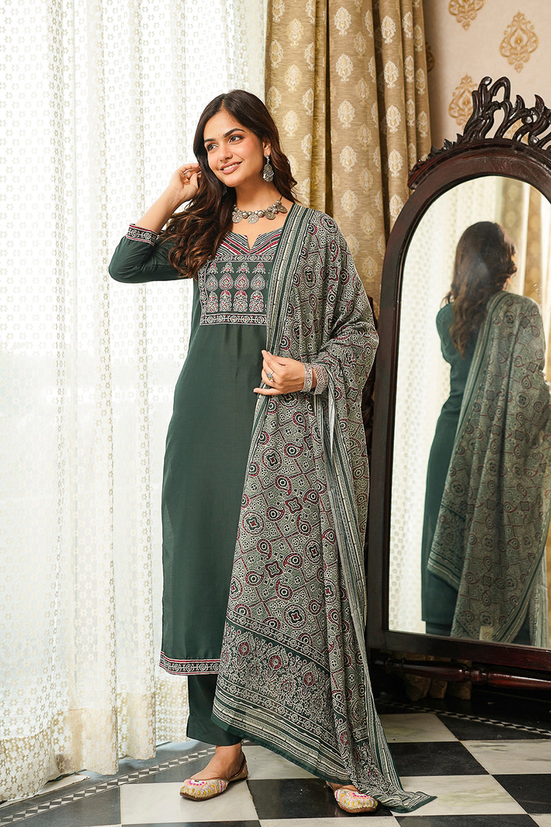 Green Cotton Blend Ajrakh Printed Straight Kurta Trousers With Dupatta PKSKD3066