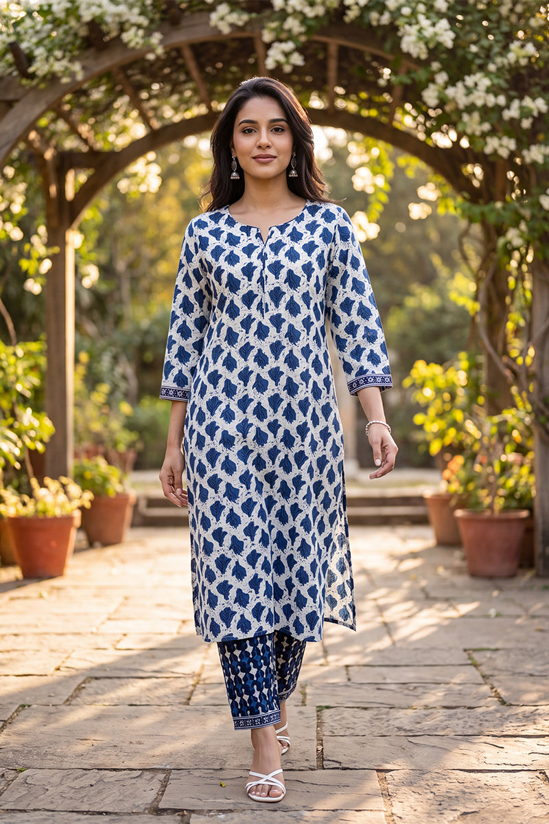 Ahika Women's Abstract Printed Kurta with Trouser Set LPKSET1003