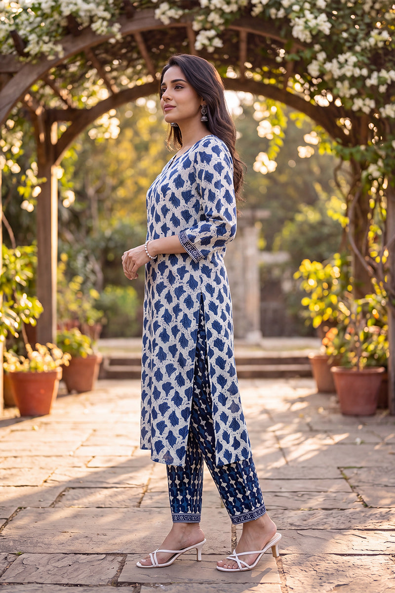 Ahika Women's Abstract Printed Kurta with Trouser Set LPKSET1003