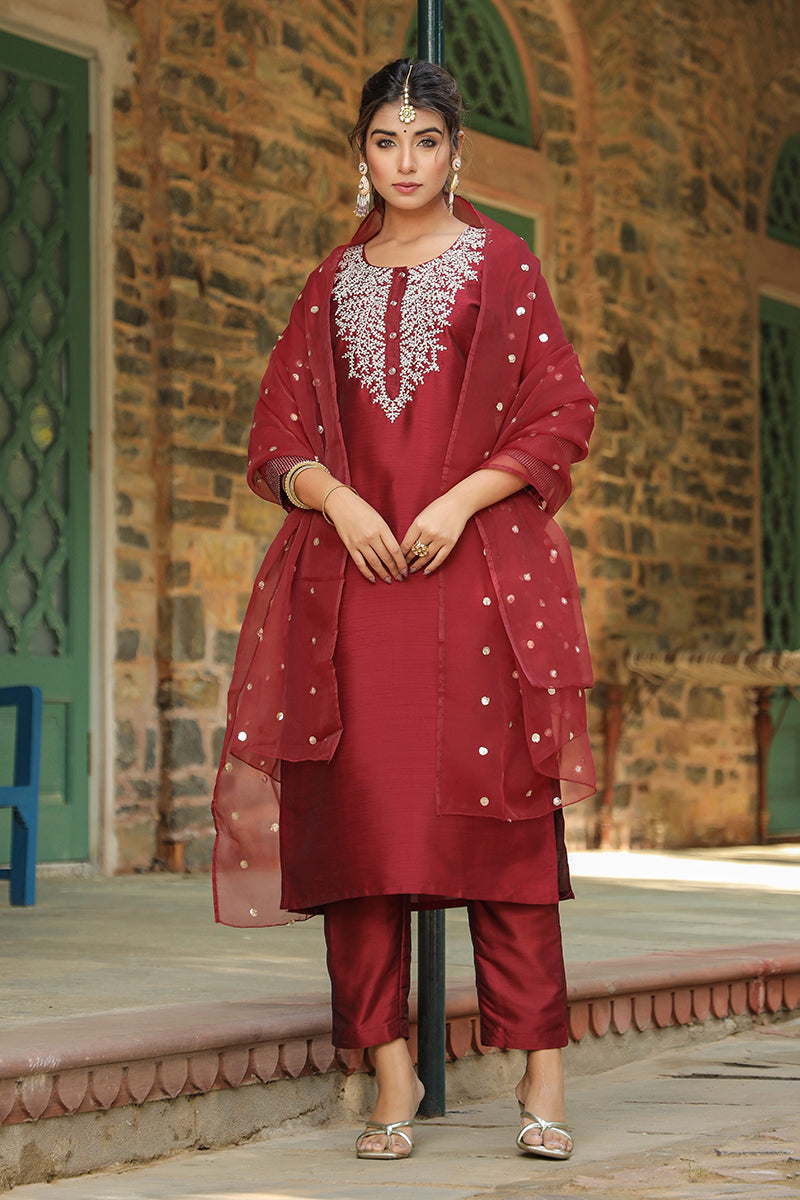 Maroon Poly Silk Solid Yoke Design Kurta Trousers With Dupatta PKSKD1587