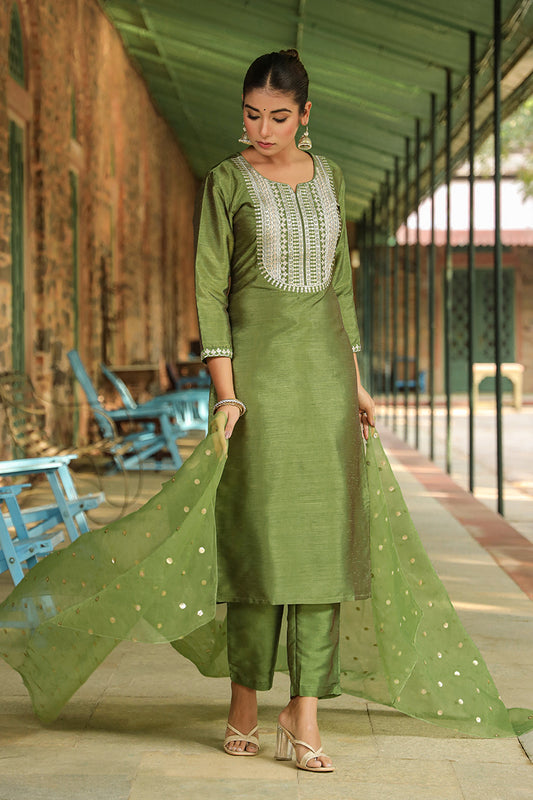 Green Poly Silk Solid Yoke Design Suit Set PKSKD1591