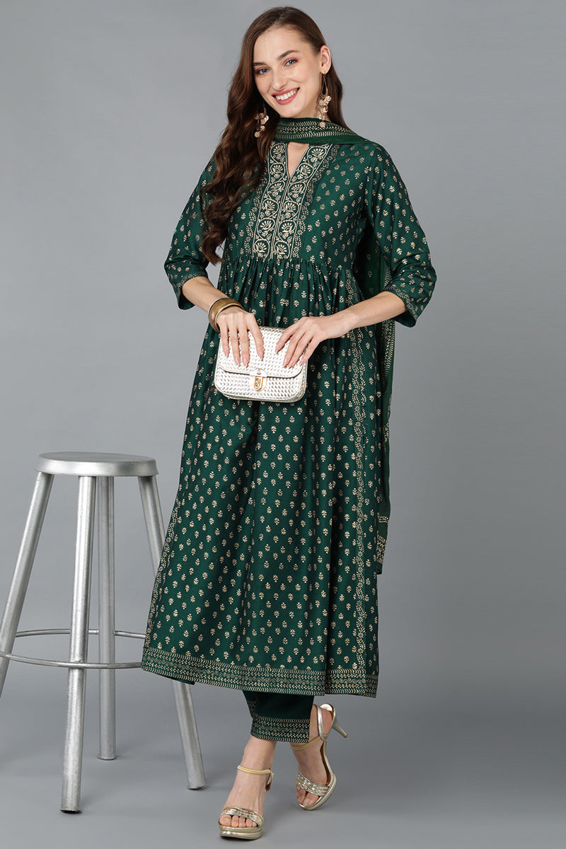 Green Silk Blend Anarkali Kurta Pant With Dupatta PKSKD1777