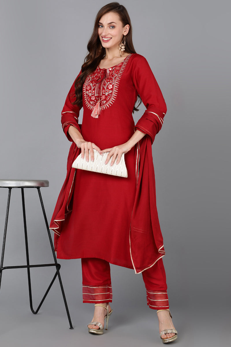 Red Silk Blend Embroidered Kurta Pant With Dupatta PKSKD1789