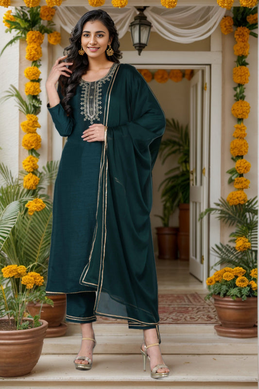 Green Silk Blend Straight Kurta Pant With Dupatta PKSKD1824