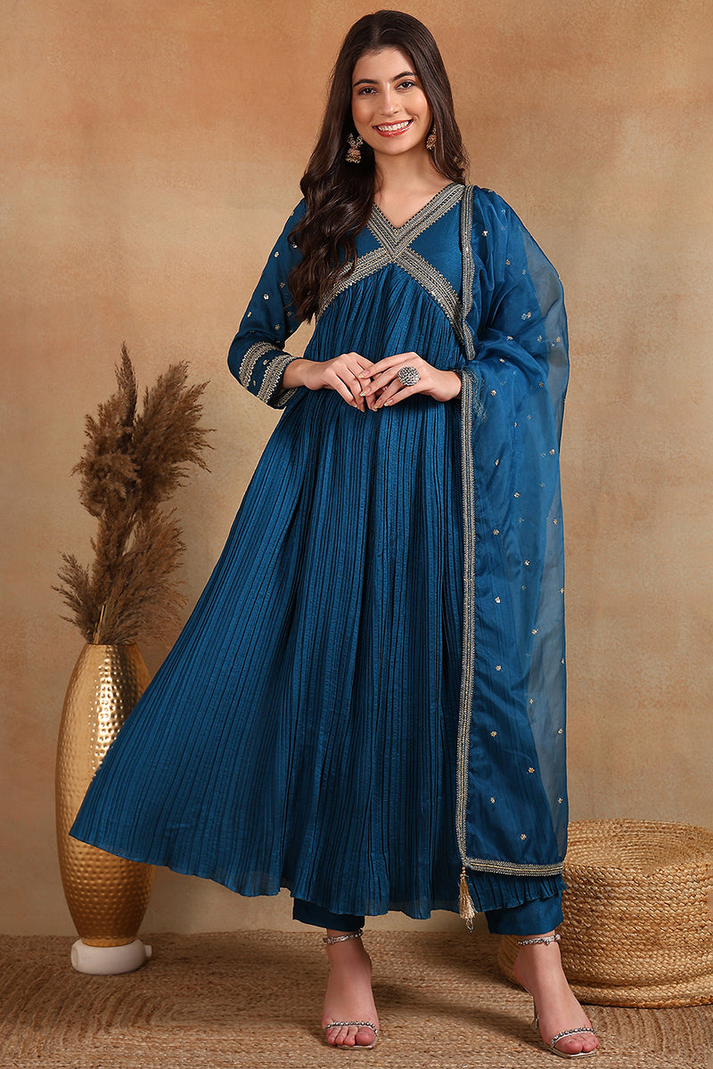 Plus Size Blue Silk Blend Solid Embroidered Flared Style Suit Set PKSKD2095