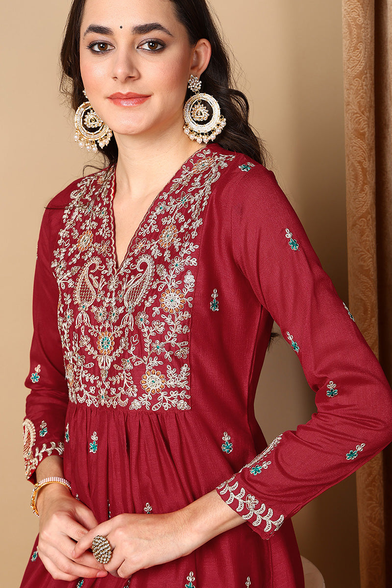 Red Silk Blend Solid Yoke Design Flared Suit Set PKSKD2158