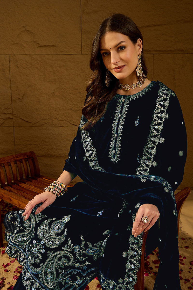 Blue Velvet Solid Embroidered Straight Trousers Suit Set PKSKD2277